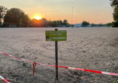 GRASVELDEN IN ONDERHOUD: VELD 2 EN 6 NIET MEER BESCHIKBAAR