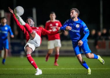 BEKERTOERNOOI VOORBIJ: BARENDRECHT SNEUVELT BIJ SPORTLUST NA STRAFSCHOPPEN