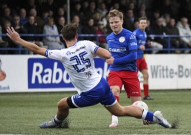ZATERDAG: BARENDRECHT KRIJGT TITELKANDIDAAT HOEK OP BEZOEK