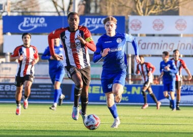 BARENDRECHT GEEFT NIET THUIS IN MAASSLUIS: 2-0 VERLIES