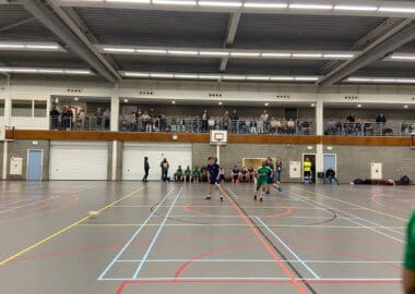 WEER SCHITTERENDE ZAALVOETBALAVOND IN WATERPOORT